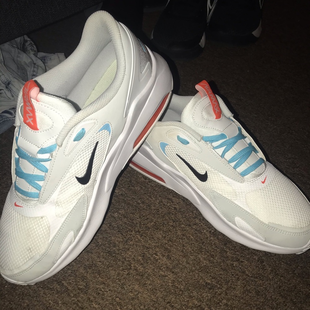 RARE RETRO NiKE air max BOLT - style: WHITE PHOTON DUST  Men’s size-12